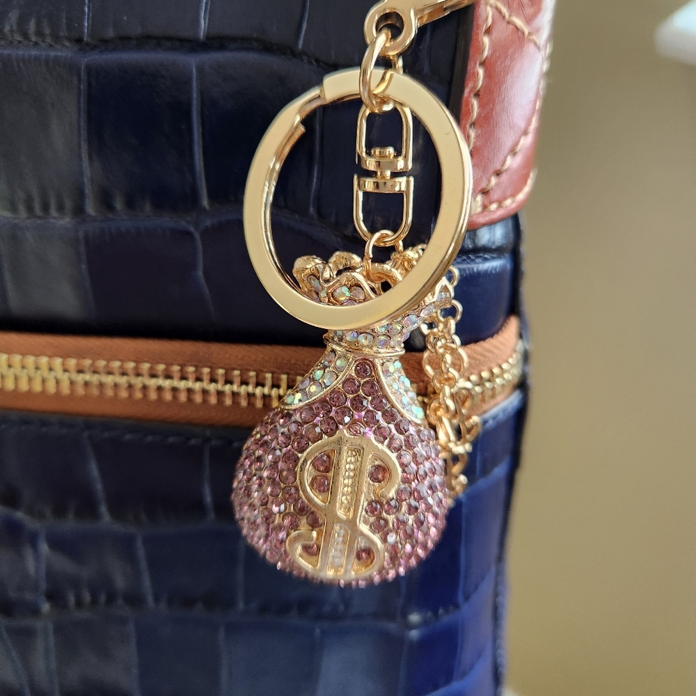 Sparkling Rhinestone Pale Purple Money Bag Keychain & Purse Charm.- Gold Tone - Picture 2 of 5